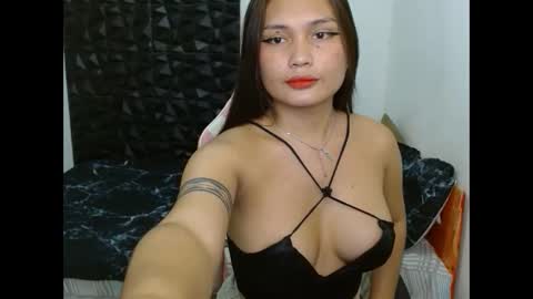 hi im thalia  nice to meet you  please give me thumbs up 3 online show from December 21, 1:58 am