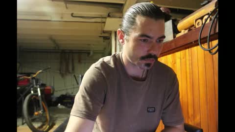 sincere369 online show from March 31, 11:10 am