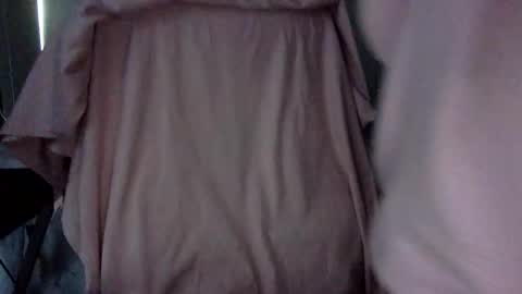 Snapshot of sindrastone chatting on January 12, 4:40 pm Sindra online show from January 12, 4:40 pm