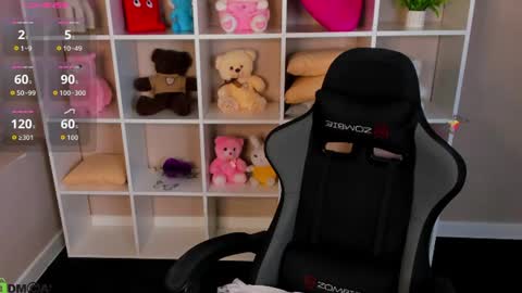 Hi my name is Cindy Id love to see you on my stream. My schedule for the week 2 GMT 3am-9am  MoTuFrSaSu online show from June 17, 12:37 am