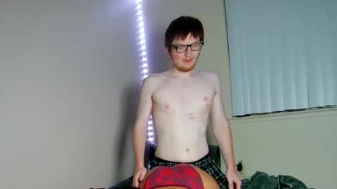 Sinnamonangel online show from January 10, 7:14 am