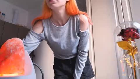 Emily online show from March 11, 5:32 am