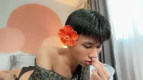 siomairiceee online show from April 28, 5:34 am