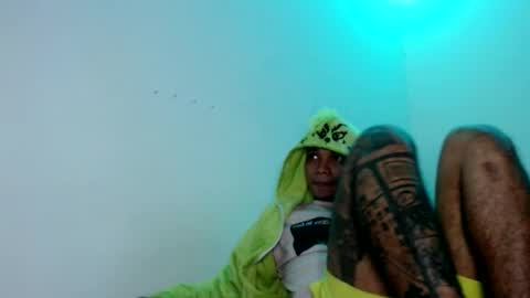 Snapshot of sir_black1 chatting on December 27, 12:18 am Sir black online show from December 27, 12:18 am