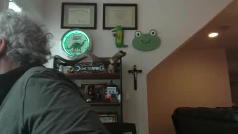 Don Roberto online show from March 8, 3:49 pm