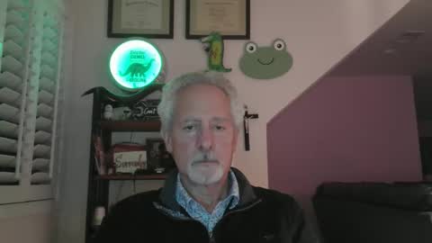 Don Roberto online show from May 11, 1:12 am