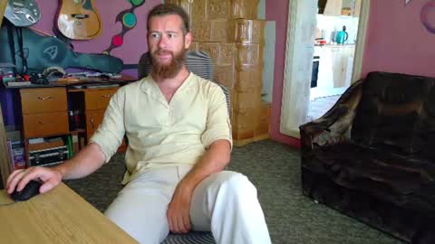 I am The Fourth and only Sir. Pelo online show from June 21, 11:27 am