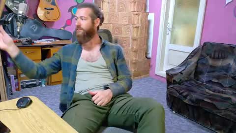 I am The Fourth and only Sir. Pelo online show from May 2, 12:55 pm