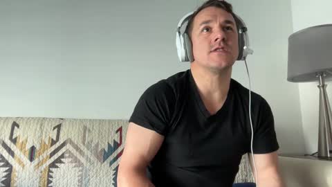 sirbubblesworth online show from March 12, 12:09 am