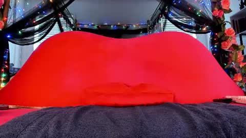 Syryn online show from August 2, 8:54 pm
