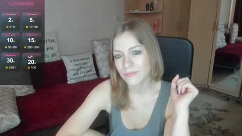 sirenasilk online show from July 9, 9:02 am