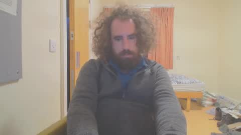 Snapshot of sirspammer chatting on September 24, 6:25 pm sirspammer online show from September 24, 6:25 pm