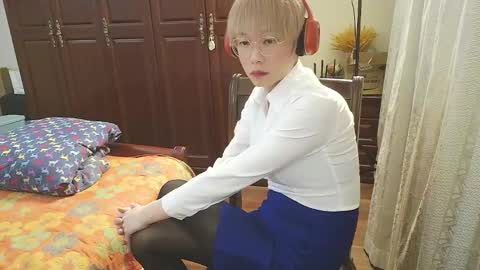 Sissy Ada online show from November 25, 1:21 pm