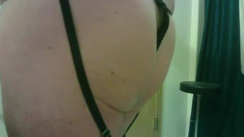 sissycrissy4545 online show from July 4, 6:33 pm