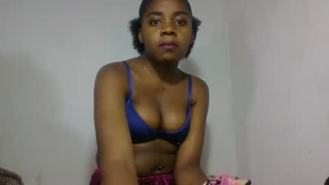 Snapshot of sitefany chatting on October 24, 9:59 pm sitefany online show from October 24, 9:59 pm