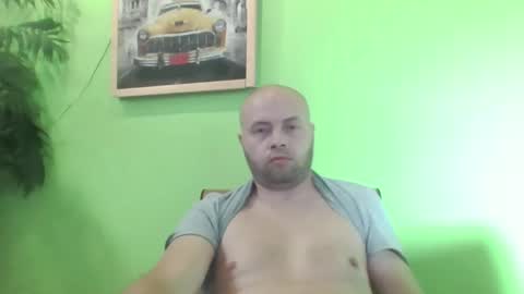 sixten19795 online show from September 10, 7:09 am