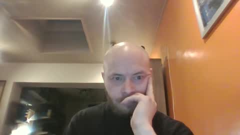 sixten19795 online show from March 10, 5:33 am