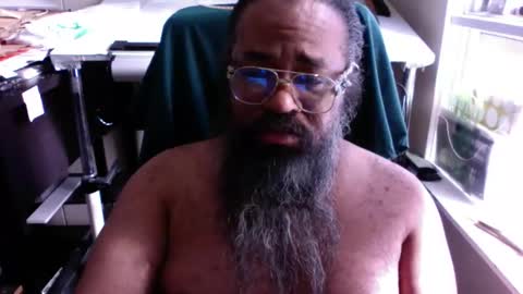 Snapshot of siyah_sakal chatting on February 10, 2:59 pm siyah_sakal online show from February 10, 2:59 pm