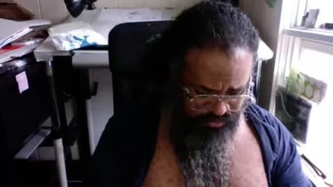 Snapshot of siyah_sakal chatting on March 1, 9:04 pm siyah_sakal online show from March 1, 9:04 pm