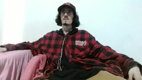 sk8sir online show from June 29, 3:36 am