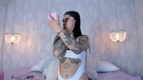 Snapshot of skailyn_angels chatting on September 30, 4:56 am SKAILYN ANGELS online show from September 30, 4:56 am