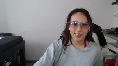 Alice online show from February 5, 8:35 pm