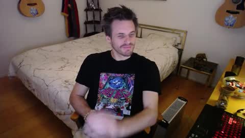 skatejocke online show from November 1, 5:56 pm