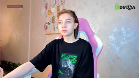 Emily online show from November 21, 1:36 am