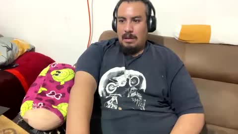 Elias online show from December 9, 4:34 am