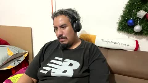 Elias online show from December 17, 3:28 am