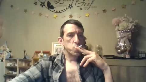 SkinnyBigCock2 online show from January 8, 5:02 am