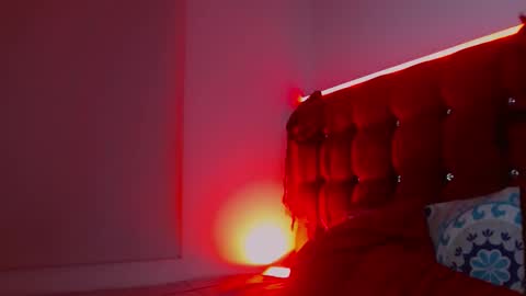 skinnydevil1 online show from March 13, 5:00 am