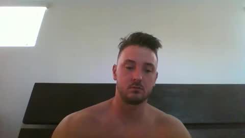 Snapshot of skinnyguylongdick1 chatting on October 19, 8:46 pm skinnyguylongdick1 online show from October 19, 8:46 pm