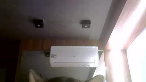 skinnykittencam online show from July 19, 12:46 am