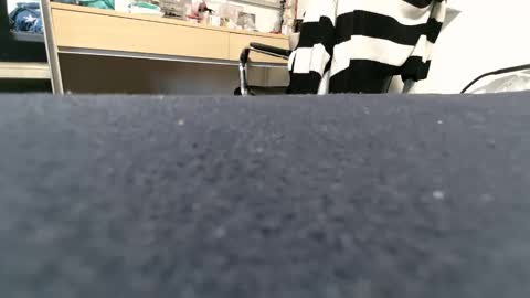 skinnymilf14021986 online show from November 25, 8:35 am