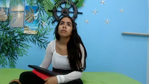 sofia online show from July 5, 1:51 pm