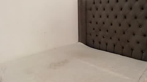 skinnytrans69 online show from October 5, 6:55 am