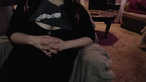 SKYLE   online show from April 28, 2:27 am