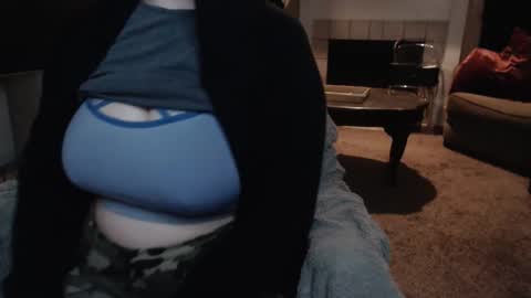 SKYLE   online show from May 2, 3:12 am