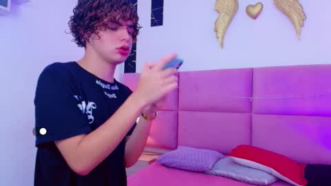 Angel online show from January 12, 1:29 pm