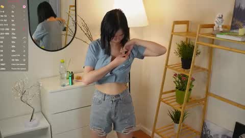 Melissa online show from November 9, 7:01 am