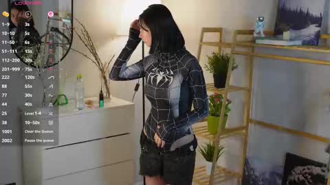 Melissa online show from November 7, 6:49 am