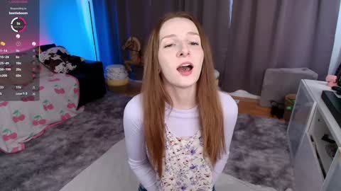 Skye Watson online show from January 5, 8:34 pm