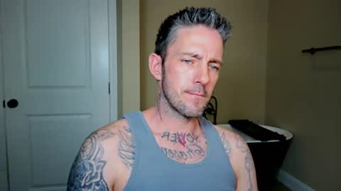 SkylarGrey online show from August 4, 7:37 am