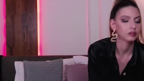 SkylarSpark online show from October 22, 8:54 pm