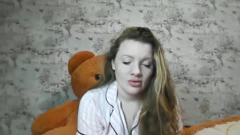 Skyler online show from March 14, 5:50 pm