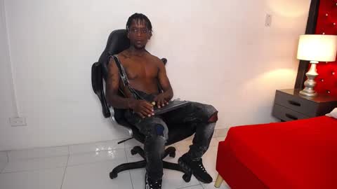 SKYLERBIGXXX online show from September 24, 3:57 am