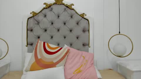Skyler online show from July 27, 3:48 am