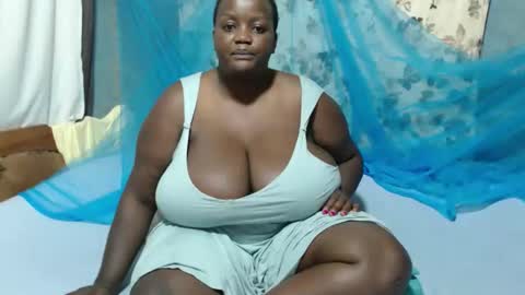 sheliah online show from May 16, 10:47 am