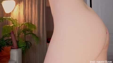 skymuse_ online show from July 22, 6:10 pm